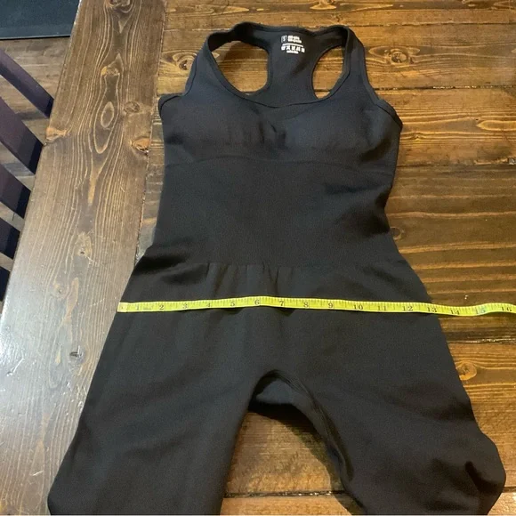 Black Sleeveless Jumpsuit - Picture 8 of 13